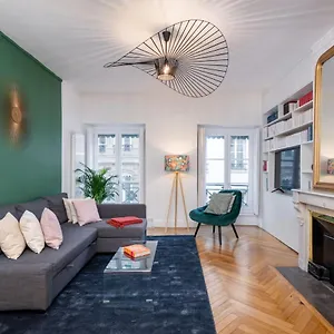 le-cocon-savoir-lyon.hotels-rhonealpes.com/